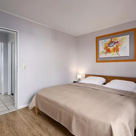 Am Golfplatz 25 Wellenkroenchen